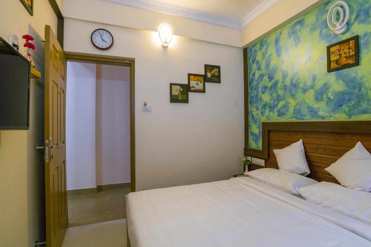 Blue Bell Cochin Airport Hotel Nedumbassery Exteriör bild